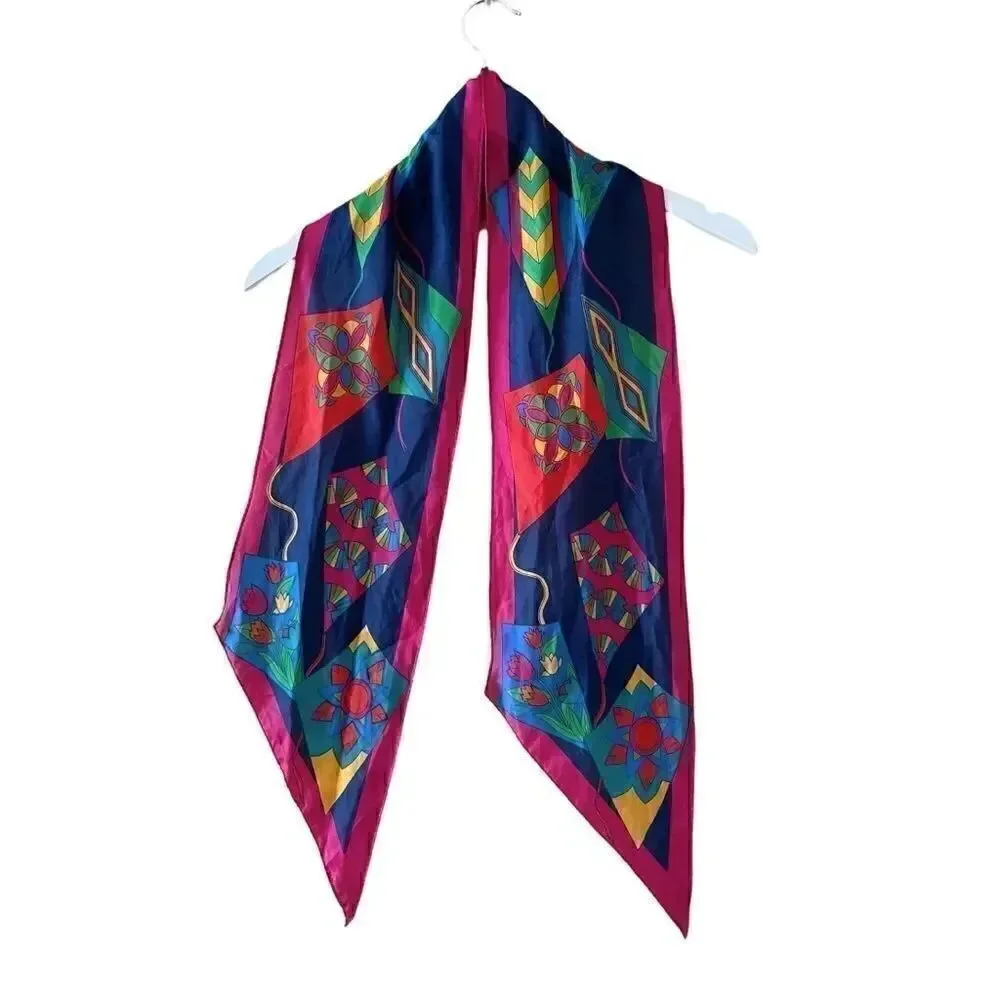 Colorful Oblong Kites Womens Neck Scarf